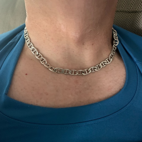 Mens silver tone necklace - Picture 3 of 3